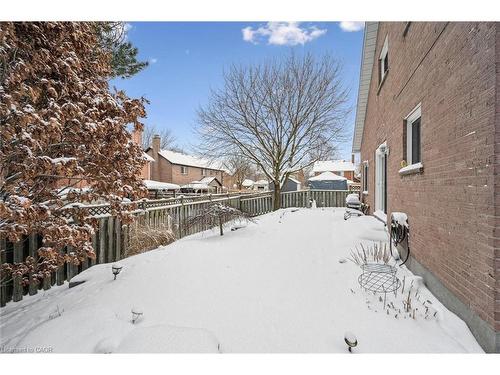 14 Bitzer Court, Cambridge, ON - Outdoor