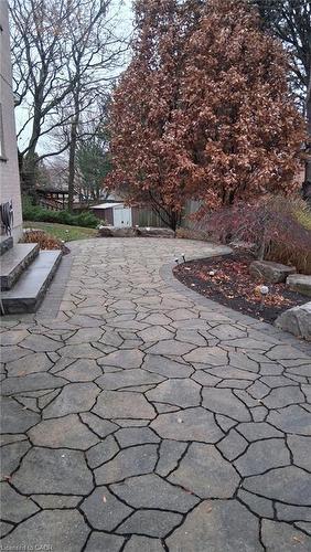 14 Bitzer Court, Cambridge, ON - Outdoor With View