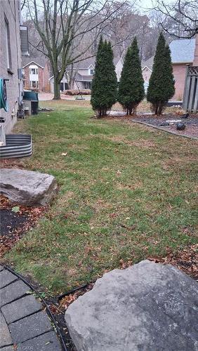 14 Bitzer Court, Cambridge, ON - Outdoor