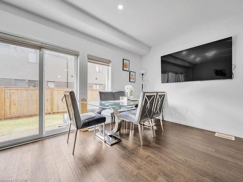 30 Times Square Boulevard, Hamilton, ON - Indoor Photo Showing Other Room