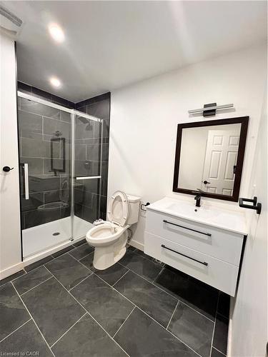 Basement-3401 Regiment Road, London, ON - Indoor Photo Showing Bathroom