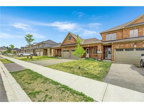 11 Harwood Street, Tillsonburg, ON - Outdoor With Facade