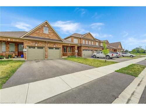 11 Harwood Street, Tillsonburg, ON - Outdoor With Facade
