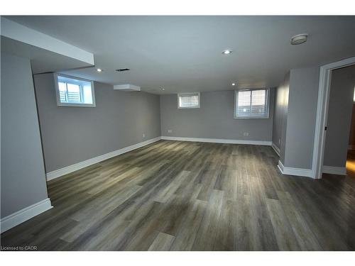 2-2176 Queensway Drive, Burlington, ON - Indoor