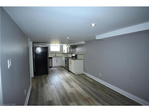 2-2176 Queensway Drive, Burlington, ON - Indoor