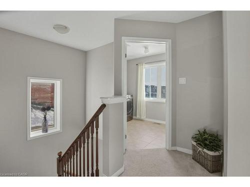 286 Apple Hill Crescent, Kitchener, ON - Indoor Photo Showing Other Room