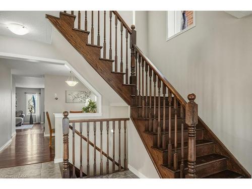 286 Apple Hill Crescent, Kitchener, ON - Indoor Photo Showing Other Room