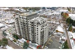 608-539 Belmont Avenue W Kitchener, ON N2M 0A2