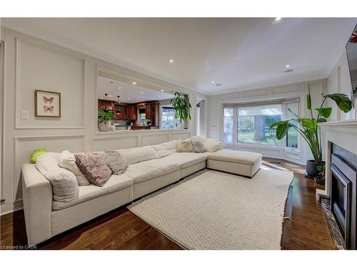 600 Highvalley Road, Ancaster, ON - Indoor Photo Showing Living Room With Fireplace
