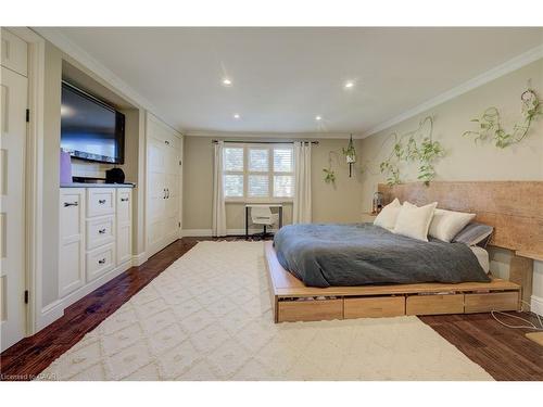 600 Highvalley Road, Ancaster, ON - Indoor Photo Showing Bedroom