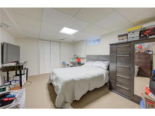 600 Highvalley Road, Ancaster, ON - Indoor Photo Showing Bedroom