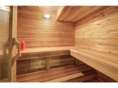 600 Highvalley Road, Ancaster, ON - Indoor Photo Showing Other Room