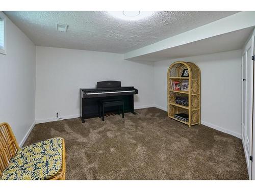 120 Wood Street, Kitchener, ON - Indoor Photo Showing Other Room