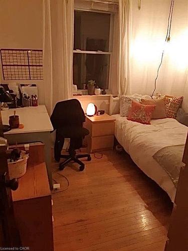 93 Haddon Avenue S, Hamilton, ON - Indoor