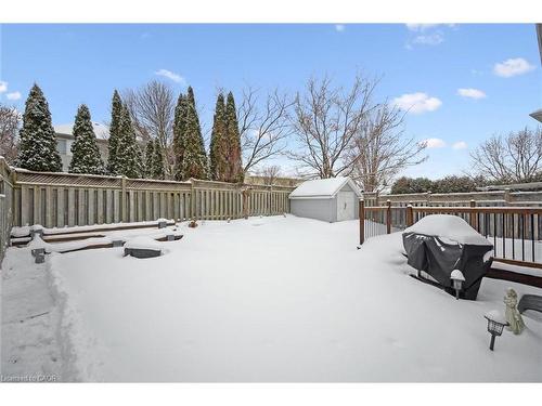 747 Fairway Court, Kitchener, ON - Outdoor