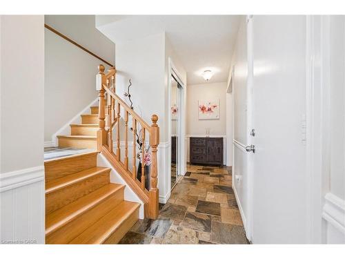 747 Fairway Court, Kitchener, ON - Indoor Photo Showing Bathroom