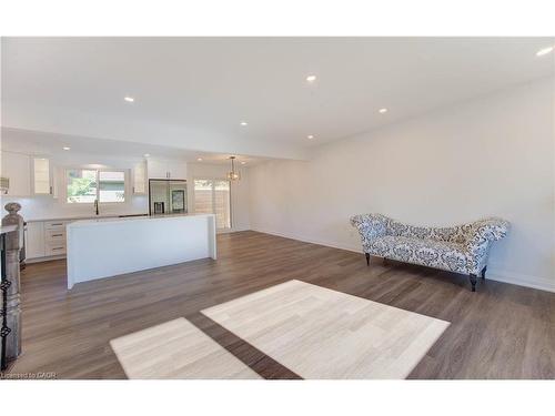 90 Culpepper Drive, Waterloo, ON - Indoor