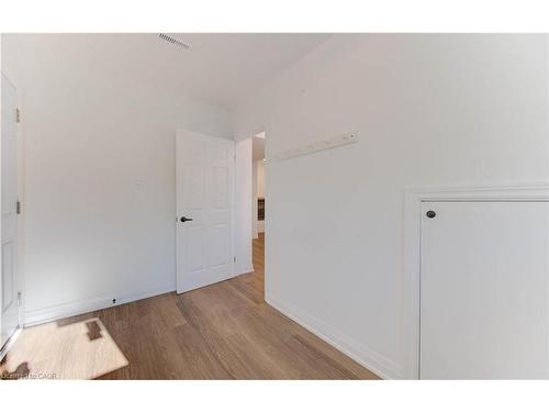 90 Culpepper Drive, Waterloo, ON - Indoor Photo Showing Other Room