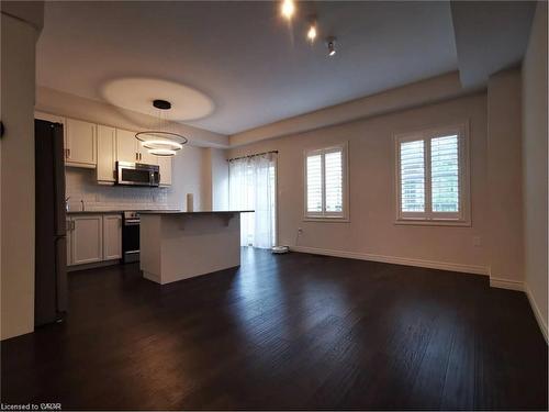 12 John Russell Lane, Kitchener, ON - Indoor Photo Showing Kitchen