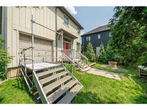 550 Beach Boulevard, Hamilton, ON - Outdoor