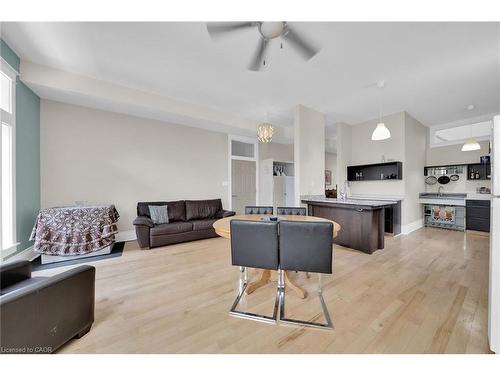 550 Beach Boulevard, Hamilton, ON - Indoor