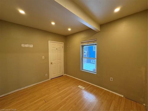 272 Main Street, Cambridge, ON - Indoor Photo Showing Other Room