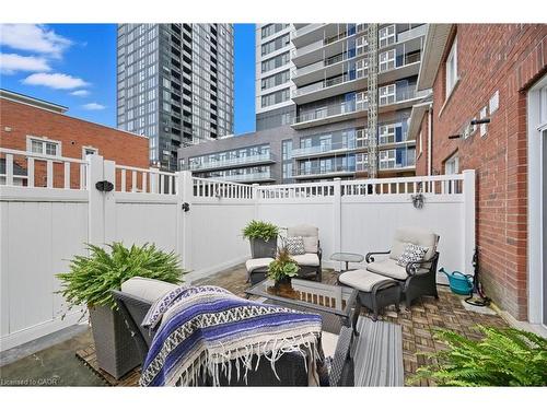 394 Almas Common, Burlington, ON - Outdoor