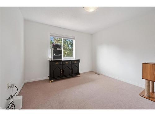 140 Veronica Drive, Kitchener, ON - Indoor