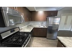 4-4 Ottawa Street N Hamilton, ON L8H 3Y7