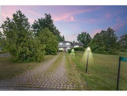 70 Sawmill Road  Caledonia, ON N3W 1Y6