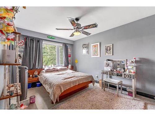 70 Sawmill Road, Caledonia, ON - Indoor Photo Showing Bedroom