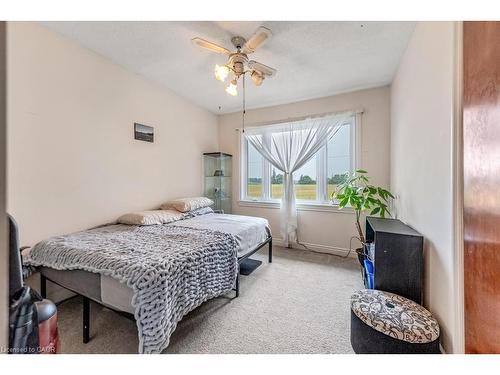70 Sawmill Road, Caledonia, ON - Indoor Photo Showing Bedroom