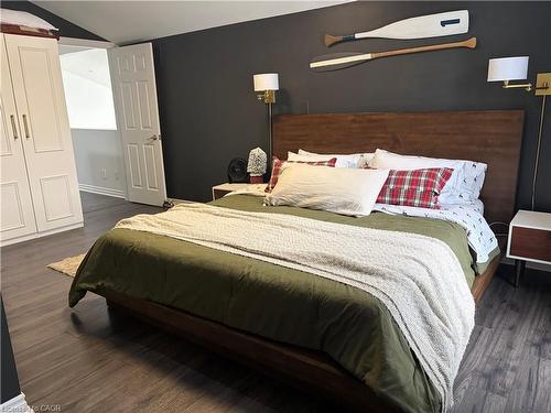 657 Windham Road 14, Simcoe, ON - Indoor Photo Showing Bedroom