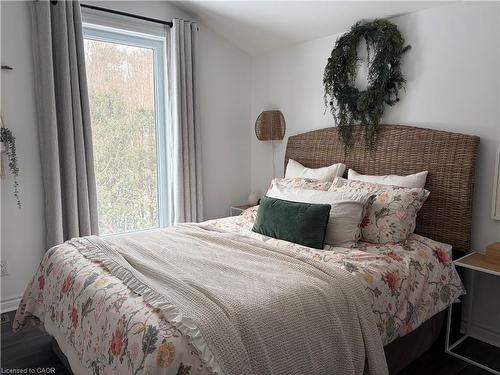 657 Windham Road 14, Simcoe, ON - Indoor Photo Showing Bedroom
