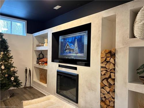 657 Windham Road 14, Simcoe, ON - Indoor With Fireplace