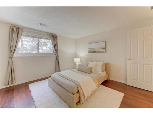 F-88 Mcdougall Road, Waterloo, ON - Indoor Photo Showing Bedroom