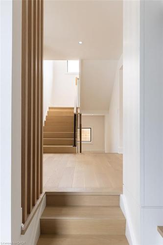 540 Patricia Drive, Oakville, ON - Indoor Photo Showing Other Room