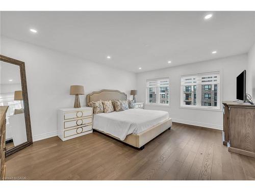 122 Shoreview Place, Stoney Creek, ON - Indoor Photo Showing Bedroom