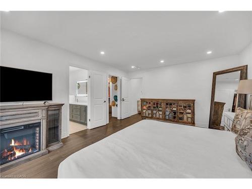 122 Shoreview Place, Stoney Creek, ON - Indoor With Fireplace