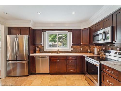 510 Fenwick Place, Burlington, ON - Indoor Photo Showing Kitchen With Double Sink