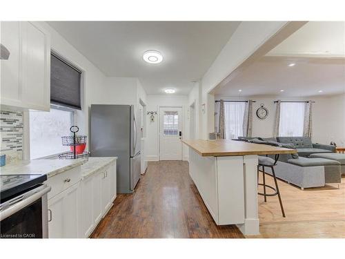 569 Stirling Avenue S, Kitchener, ON - Indoor Photo Showing Kitchen