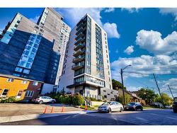 1501-158 King Street N Waterloo, ON N2J 0E5