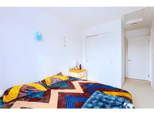 105 Pony Way, Kitchener, ON - Indoor Photo Showing Bedroom
