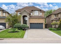 194 Joshua Avenue  Hamilton, ON L9K 1R7