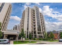 304-85 Robinson Street  Hamilton, ON L8P 0B9