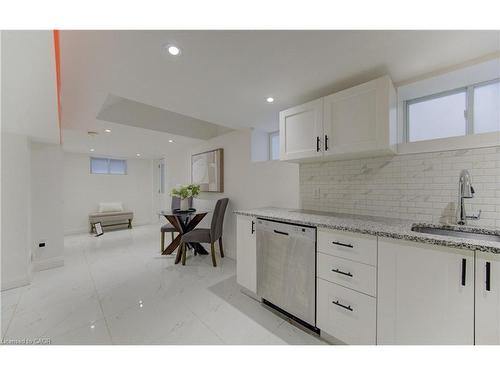 569 Stirling Avenue S, Kitchener, ON - Indoor Photo Showing Kitchen