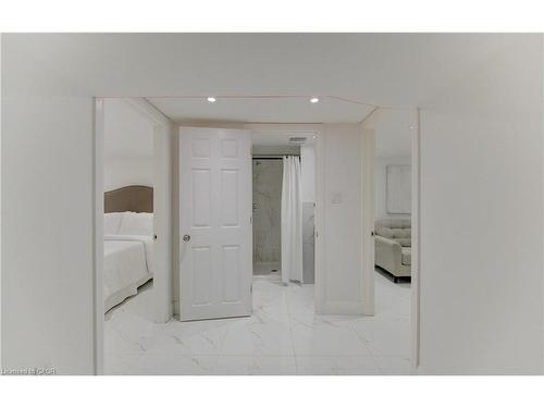 569 Stirling Avenue S, Kitchener, ON - Indoor Photo Showing Other Room