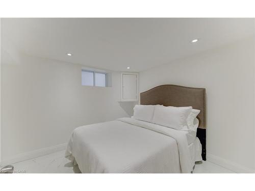 569 Stirling Avenue S, Kitchener, ON - Indoor Photo Showing Bedroom