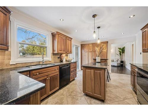 4069 Lakeshore Road, Burlington, ON - Indoor Photo Showing Kitchen With Double Sink