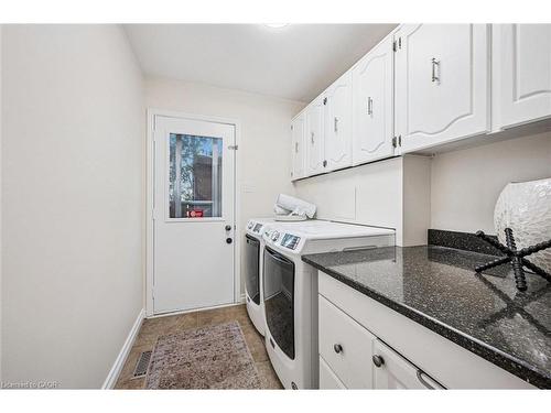 4069 Lakeshore Road, Burlington, ON - Indoor Photo Showing Laundry Room